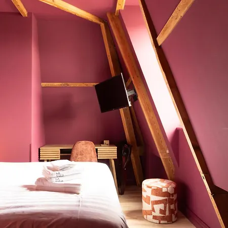 Hotel Boetiek Parel Aan De Zaan Near Zaanse Schans And Amsterdam Wormerveer